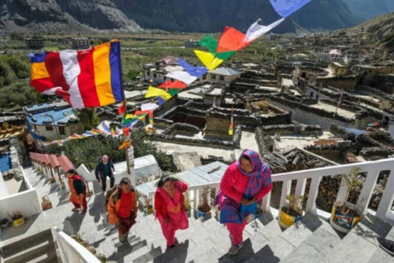 Mustang,Nepal: Must Visit Jomsom, Kagbeni,Marpha & Muktinath - Who Is This Tour Best Suited For?