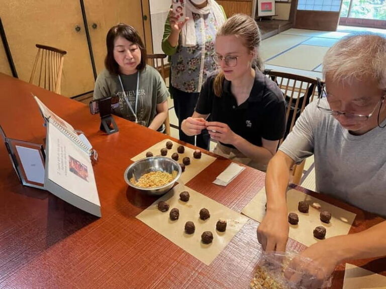 Nishio: Instant Miso Soup Making Experience - The Value of Making Your Own Miso Soup