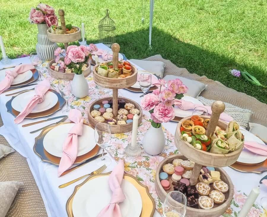 Noosa - Luxurious pop up picnic at Noosa Botanic gardens - What’s Included in the Experience