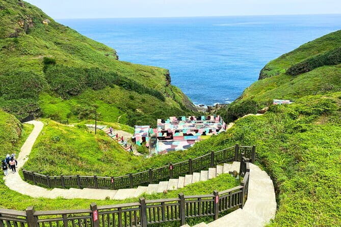 Northeast Coast Instagram Photo Tour in Keelung & New Taipei - A Visitor’s Guide to the Northeast Coast Photo Tour