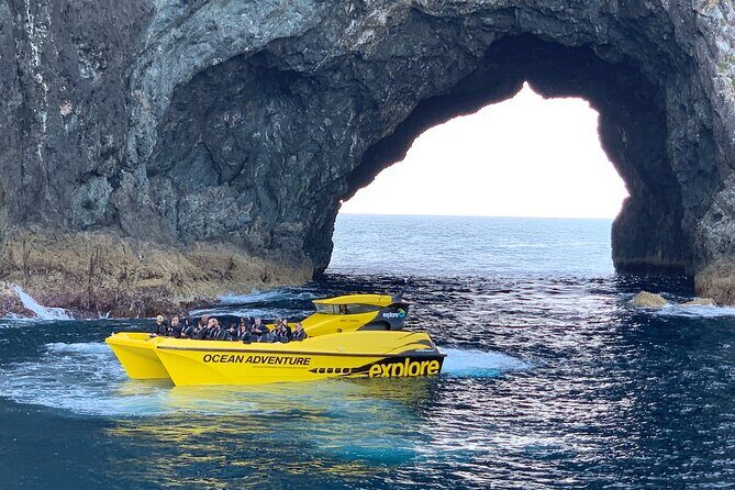 Ocean Adventure: Fast Boat to the Hole in the Rock - Who Will Love This Tour?