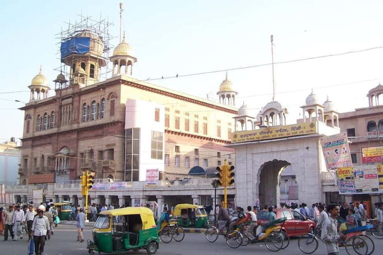 Old Delhi Guided Street Food And Heritage Walking Tour - Who Should Consider This Tour?