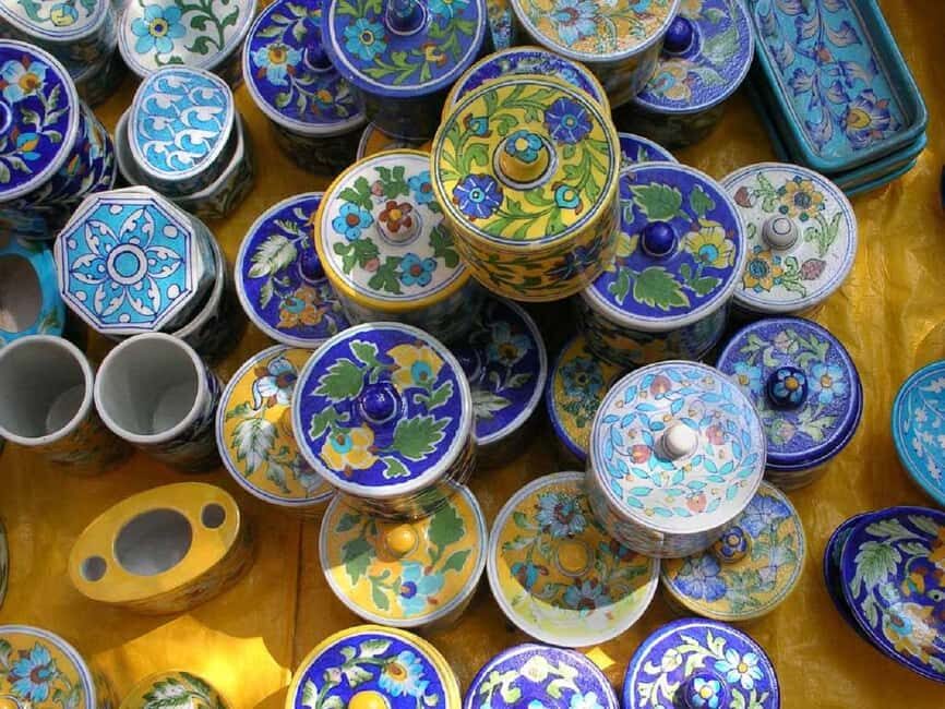 Old Delhi: Guided Street Food Tour w/ Shopping By Car - Street Food Experience: Tasting Delhi’s Flavors