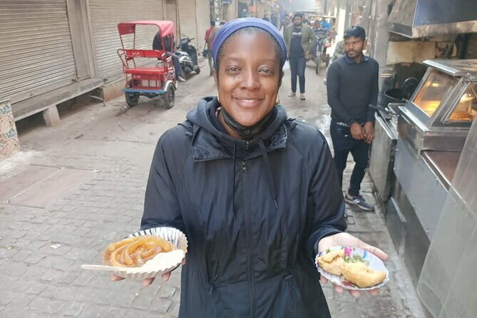 Old Delhi Heritage Walk with Street Food & Spice Market Tour - Why This Tour Offers Good Value