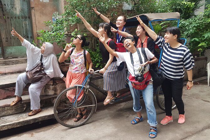 Old Delhi Tour with Local Experience - Detailed Breakdown of the Itinerary