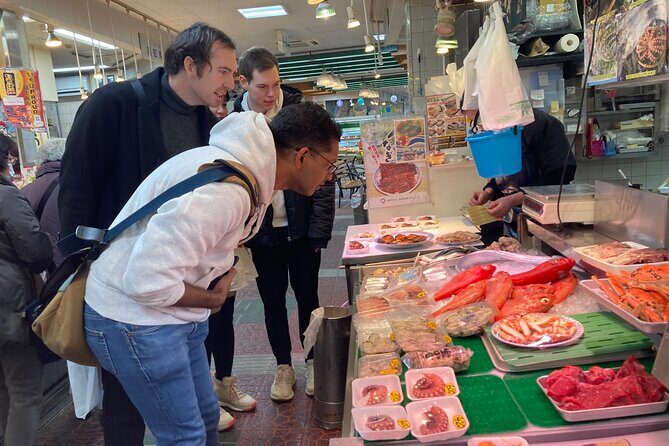 Old Town Nagata Tour with Sushi Roll Making - What makes this tour stand out?