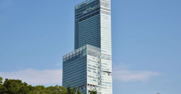 Osaka: Full-Day Sightseeing Tour by Private Vehicle - In-Depth: The Itinerary and Its Significance