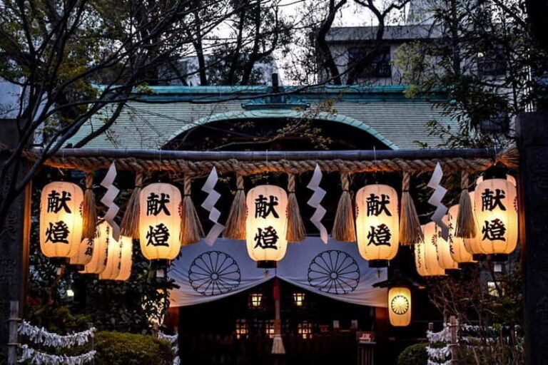 Osaka: Tennoji Ward, Shinsekai 3 hours Walking Tour - The Practical Side: Value, Group Size, and Tips