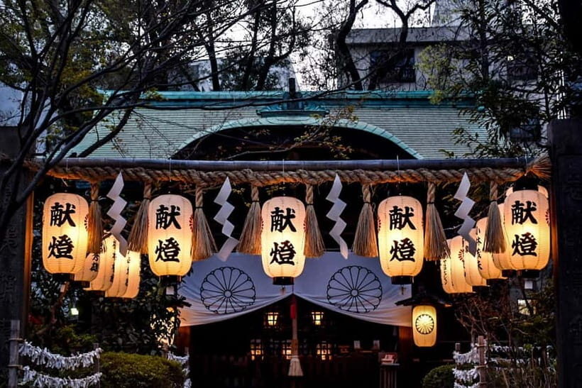 Osaka: Tennoji Ward, Shinsekai 3 hours Walking Tour - The Practical Side: Value, Group Size, and Tips