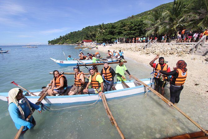 Oslob Whale Shark and Kawasan Falls Day Tour - The Practicalities: Transportation, Timing, and Group Size
