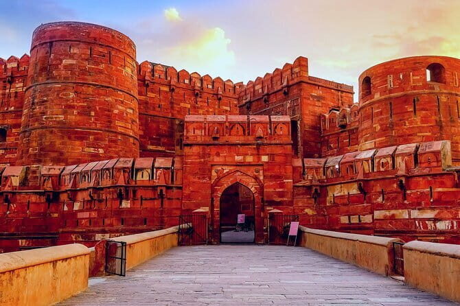Overnight Taj Mahal Tour by Car - Hotel Stay: Rest and Recharge
