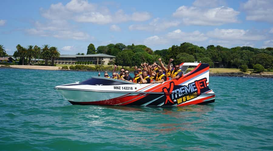 Paihia: Bay of Islands 30-minute Adventure Jet Boat Trip - Practical Tips for Your Jet Boat Adventure