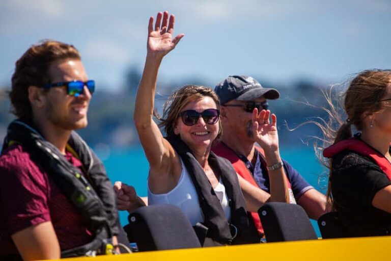 Paihia: Hole in the Rock Fast Boat Ocean Adventure - Wildlife Watching and Marine Life