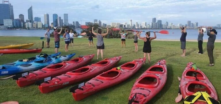 Perth: Sunset City Kayak Experience - Meeting and Logistics