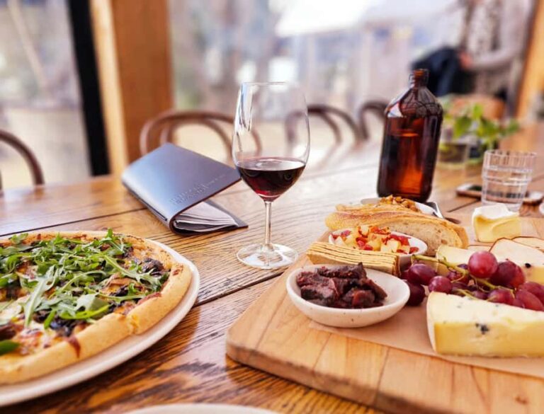 Phillip Island: Wine, Wildlife & Penguins with Gourmet Feast - The Experience in Detail