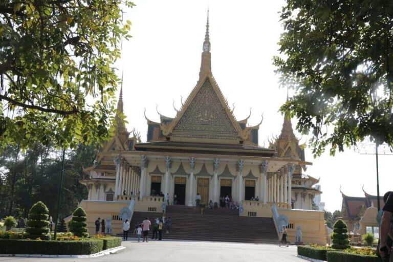 Phnom Penh Private Tour Local English Guides Driver - Who This Tour Is Best For