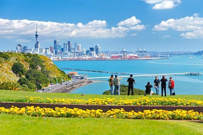 Private Auckland City Tour For Small Group in a luxury vehicle. - The Itinerary: A Closer Look at Each Stop