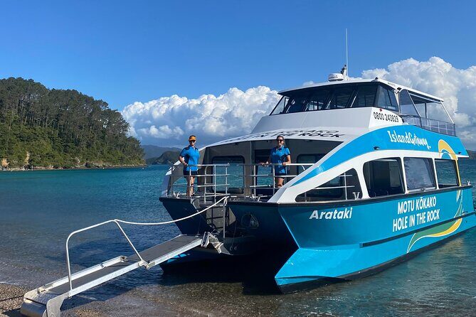 Private Charter: Hole in the Rock Cruise with Island Stopovers - The itinerary: a detailed walkthrough