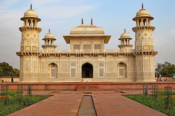 Private Cultural Taj Mahal Tour by Gatimaan Express Train - The Value of Guided, Organized Travel