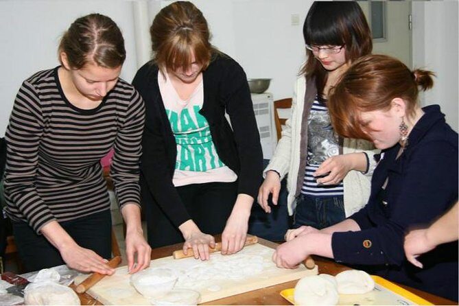 Private Day Tour: Lama Temple, Summer Palace and Hutong Dumpling Lunch - Why This Tour Works Well