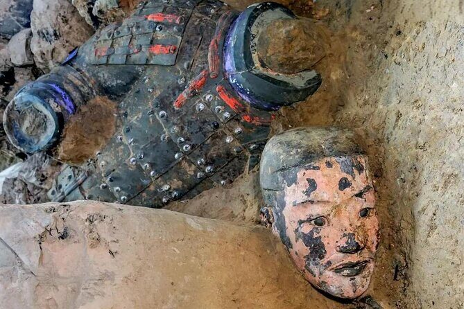 Private Day Tour of Terracotta Warriors,Cave House and Han Yangling Mausoleum - In-Depth Look at the Itinerary