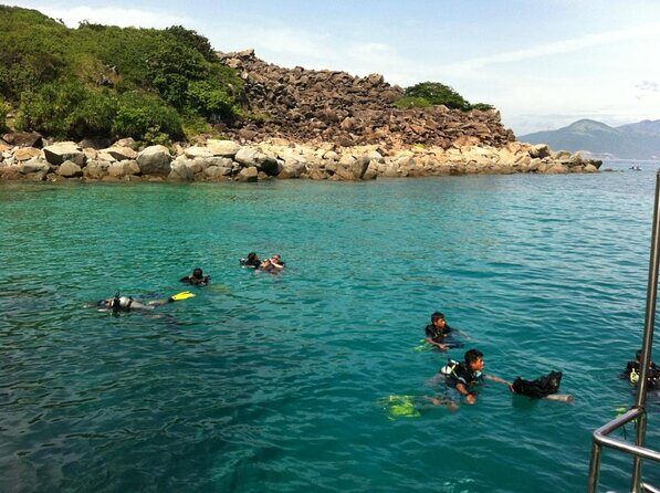 Private Guided Tour Scuba Diving At Marine Protected Area Included Lunch - Discovering the Tour Experience