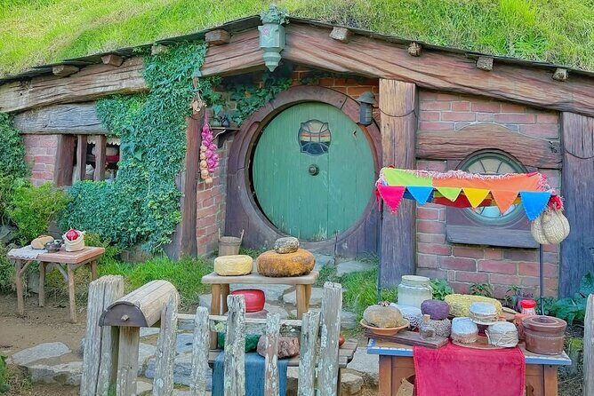 Private Hobbiton Movie Set and Rotorua Day Trip from Auckland - Practical Tips for Enjoying Your Day Trip