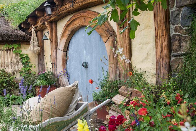 Private Journey to Middle-earth: Hobbiton Movie Set - Ex Auckland - Analyzing the Value