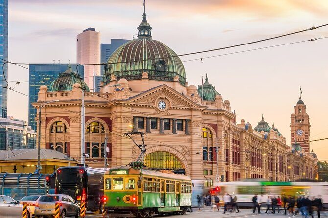 Private Melbourne Tour with a Local: Custom Highlights & Gems - Detailed Breakdown of the Itinerary