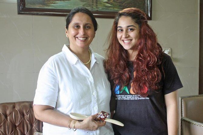 Private Parsi Cooking Class in Mumbai with a Local Expert - Detailed Review of the Parsi Cooking Class in Mumbai