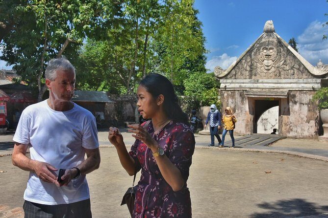 Private Royal Heritage Tour: Yogyakarta Palace, Watercastle, Sonobudoyo Museum - A Closer Look at the Itinerary and What to Expect