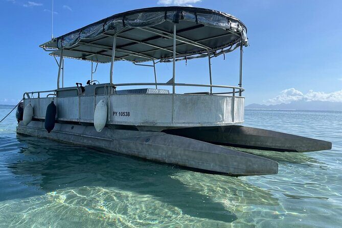 Private sunset in Tahiti - marriage proposal or celebration - An In-Depth Look at the Tahiti Sunset Tour