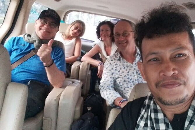 Private Taxi Service between Phnom Penh and Siem Reap - The Experience in Detail