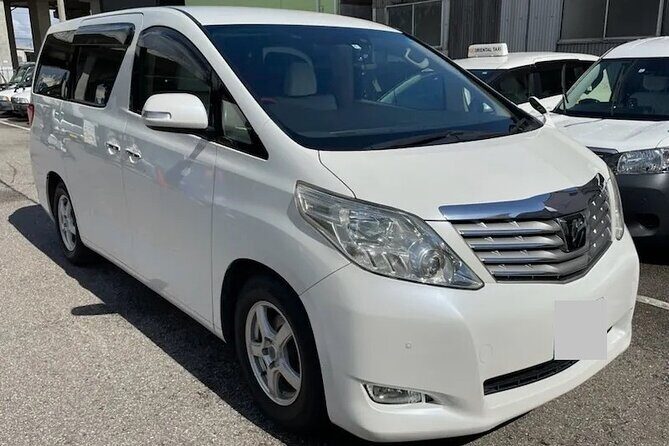 Private Transfer from Sapporo hotels to Otaru Cruise Port - The Vehicle & Comfort