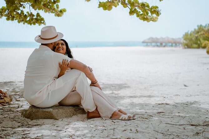 Private Vacation Photoshoot with Photographer in Cairns - How Does the Price Reflect Its Value?
