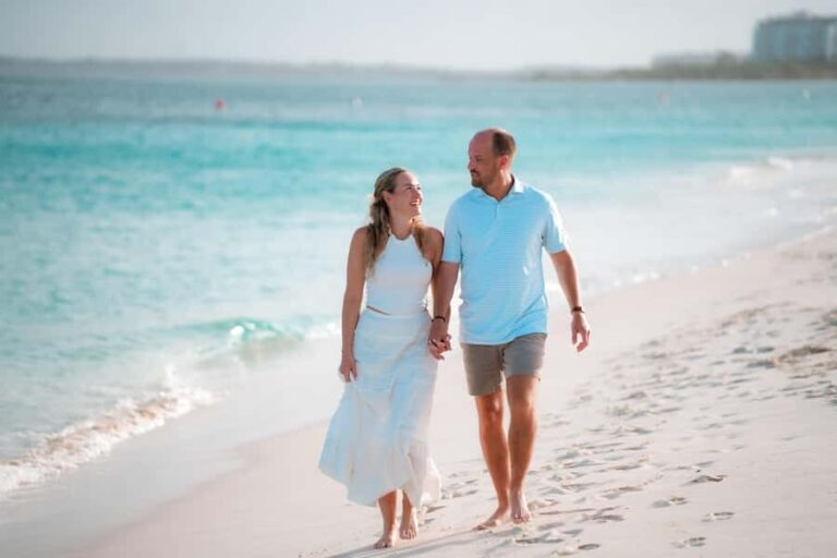 Private Vacation Photoshoot with Photographer in Gold Coast - The Locations and Their Charm