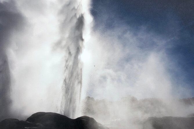 Private, via beaches, Kiwi farm to Rotorua 8 lakes & Geothermal - The Route and Its Highlights