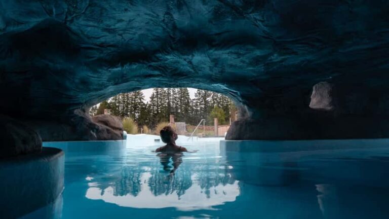 puke Thermal Pools: Adults-Only Entry with Swim Up Bar - Final Reflection: Is Puke Thermal Pools Right for You?