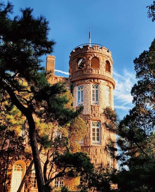 Qingdao Charm: History, Crafts, Offshore View & Night Market - Crafting Your Own Lacquer Fan: A Cultural Highlight