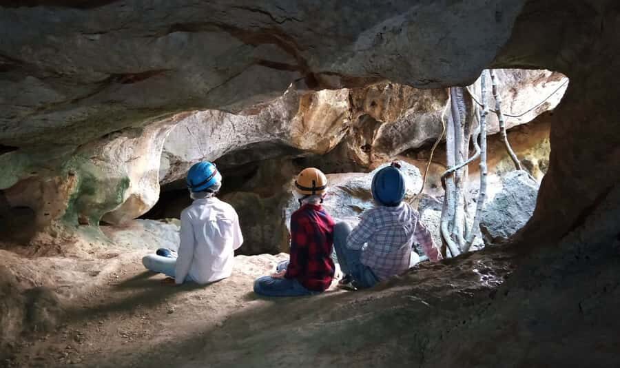 Queensland: 90 Minute Capricorn Caves Explorer Tour - Who Will Love This Tour?