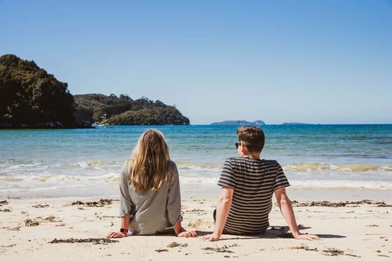 Queenstown: Day Trip to Stewart Island via Scenic Flight - The Experience: What Makes It Special
