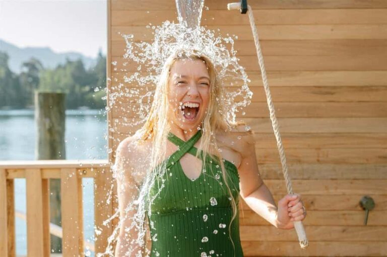 Queenstown: Floating Sauna Experience on Lake Whakatipu - The Itinerary and Experience Breakdown