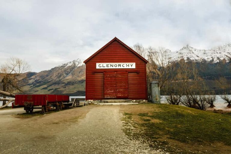 Queenstown: Glenorchy, Arrowtown, & Crown Range Tour - Exploring Glenorchy