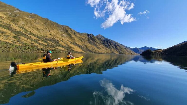 Queenstown: Kayaking or SUP Experience on Moke Lake - Exploring the Itinerary: What to Expect from Start to Finish