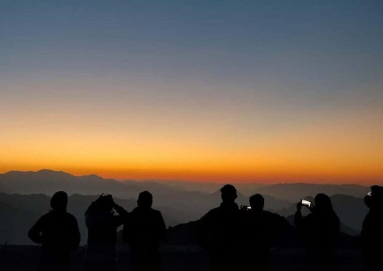 Rishikesh: Kunjapuri Temple Sunrise Trek with Breakfast - The Highlights in Detail