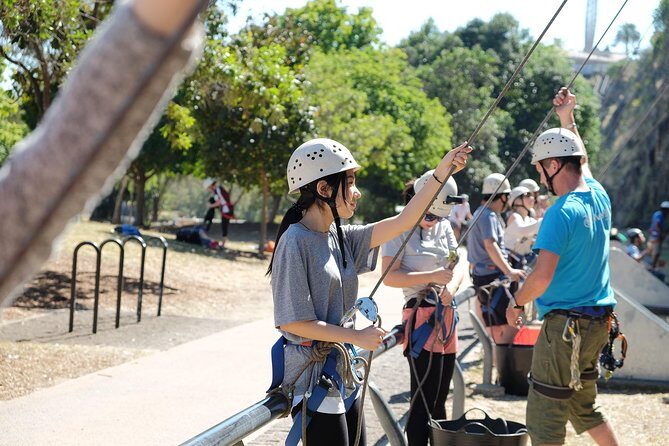 Rock Climbing at the Kangaroo Point Cliffs in Brisbane - What to Expect During Your Climb