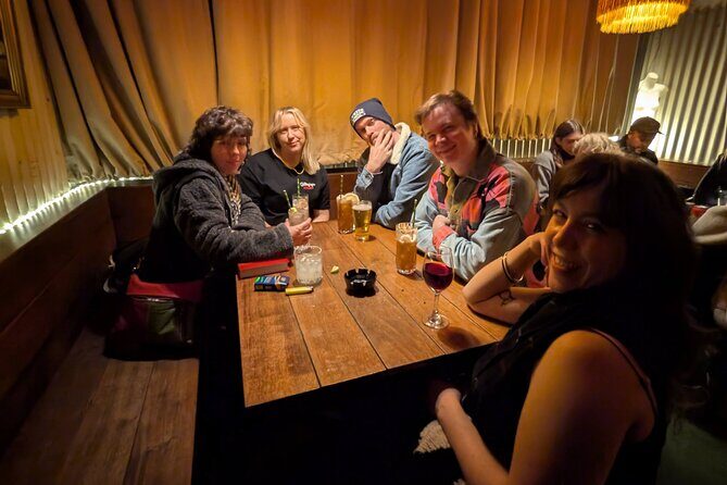Rock'n'roll venues pub crawl including 2 free drinks and history - Practical Details: What to Expect