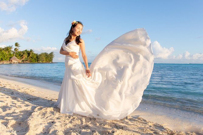 Romantic Photo-Shoot at Matira Beach - The Experience in Detail