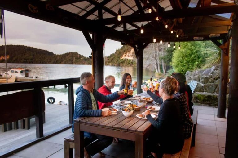 Rotorua: Evening Starlight Gourmet Kayak Tour with dinner - Practical Details & What to Expect