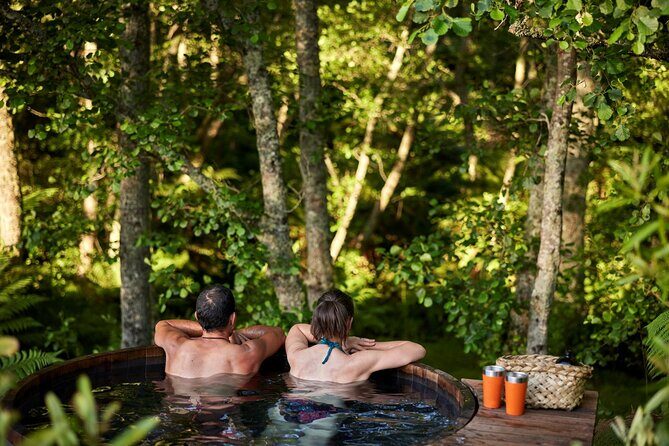 Rotorua Highlights Inc. Te Puia & Secret Spot Hot Tubs Day Tour - Relaxation at Secret Spot Hot Tubs